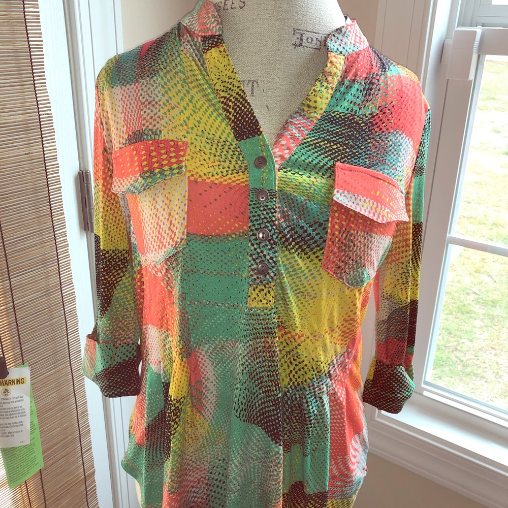 New with tags 3/4 length blouse